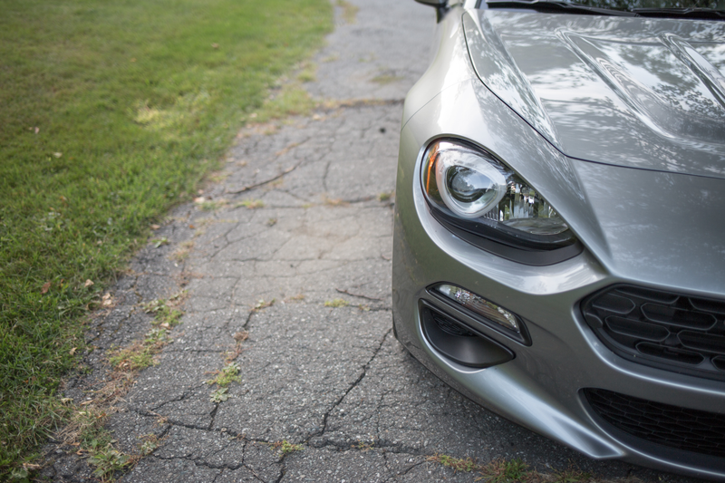 Illustration for article titled The Fiat 124 Spider Is Actually The Perfect City Car